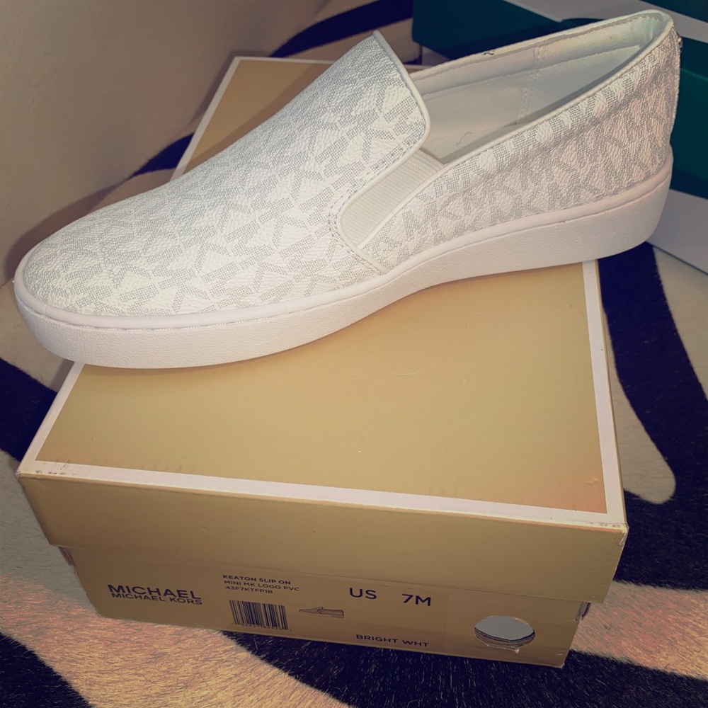 Micheal Kors Slip on